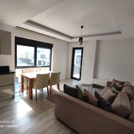 Limon Park Evleri Lara Apartment